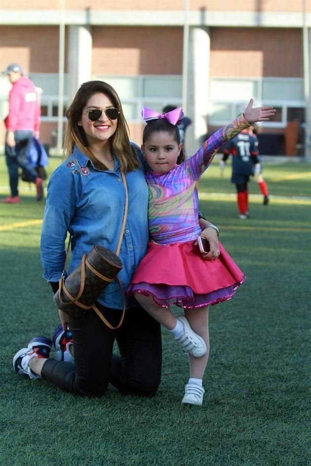 Alejandra Romero y Inés Galván