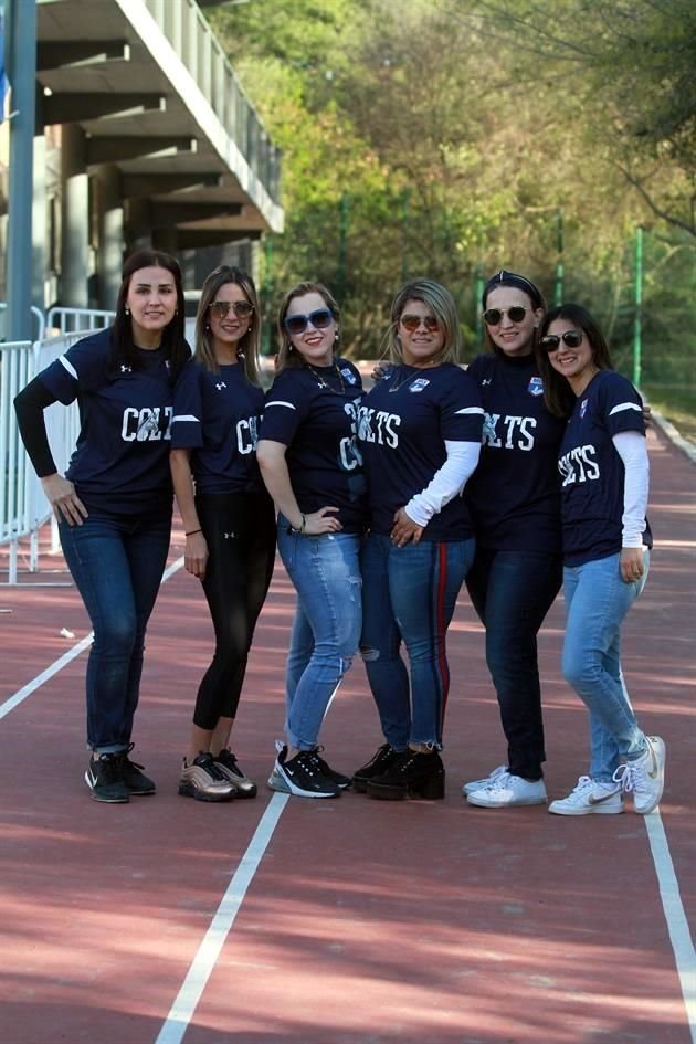 Sonia Rodríguez, Gaby Martínez, Cynthia Guevara de Garza , Mónica Lozano, Raquenel Elizondo y Beatriz Núñez