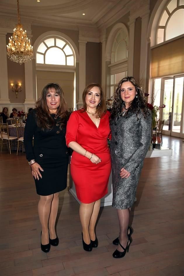 Beatriz Treviño Vázquez, Perla Vázquez y Lorena Cárdenas