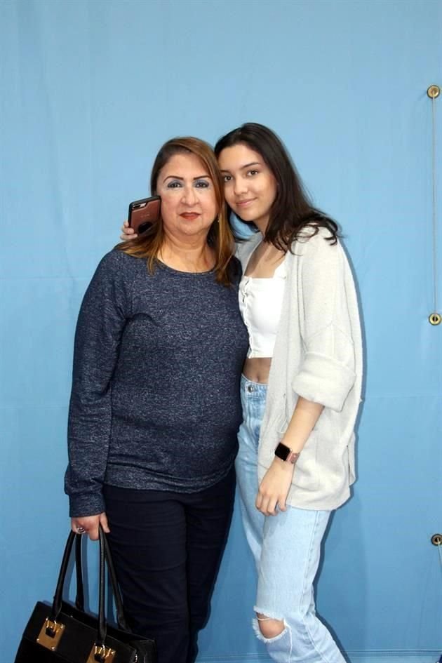 Alicia González y Mariana Serena