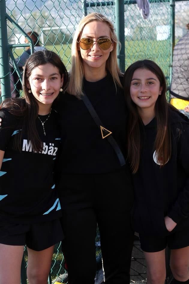 Melania Espinosa, Karina Austria y Nicoletta Espinosa