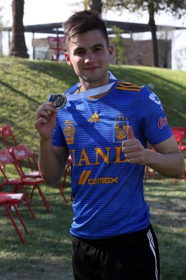 Diego Salazar
