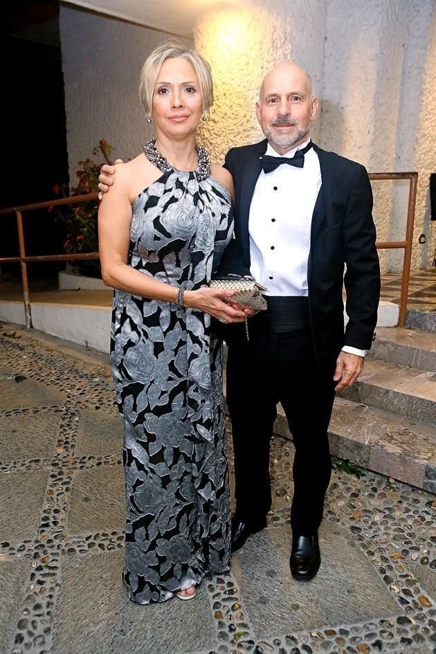 Armando Díaz y Lelis de Díaz