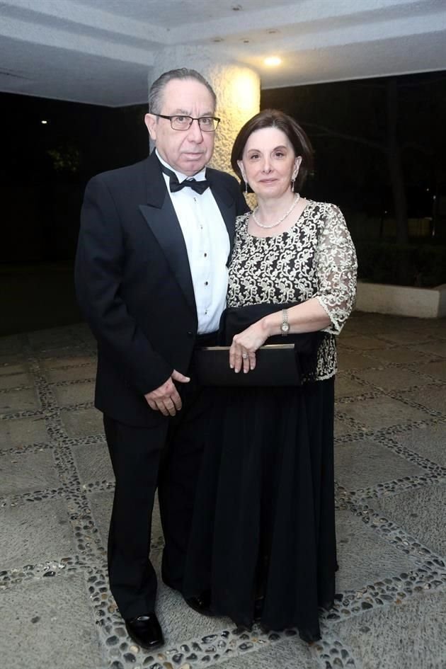 Javier Guerra y Elsa de Guerra