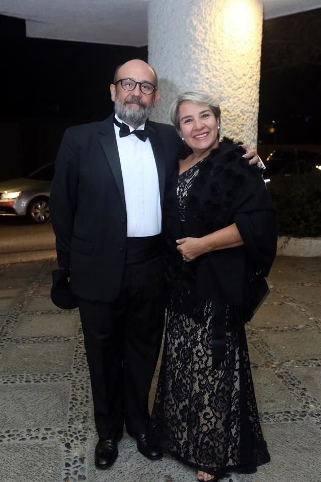 Estuardo Coto y Karla Coto