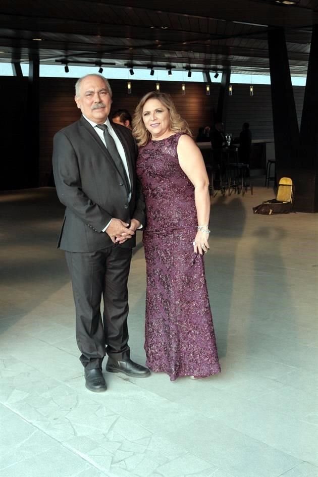 Francisco Leal y Lucila Tijerina de Leal