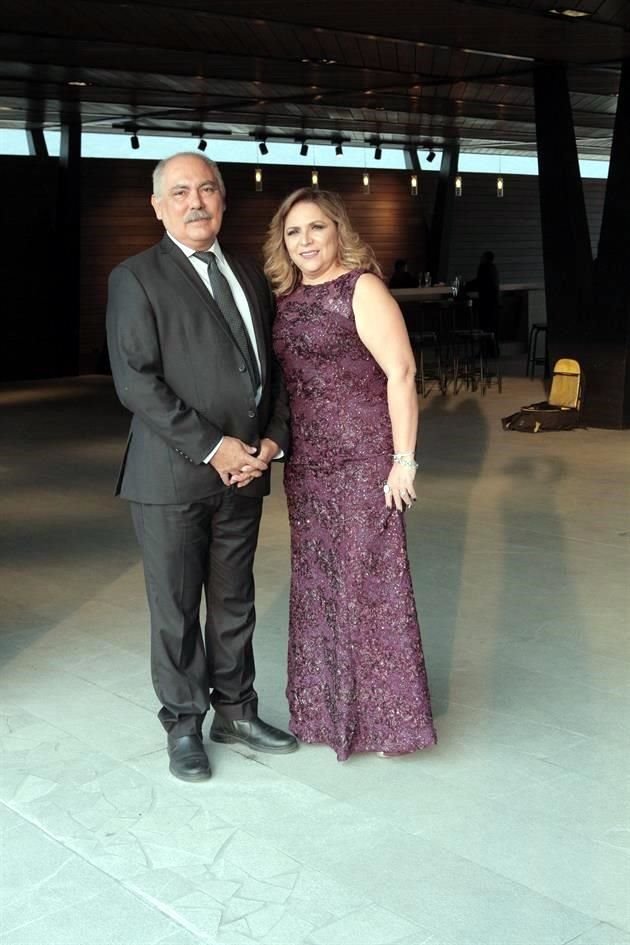 Francisco Leal y Lucila Tijerina de Leal