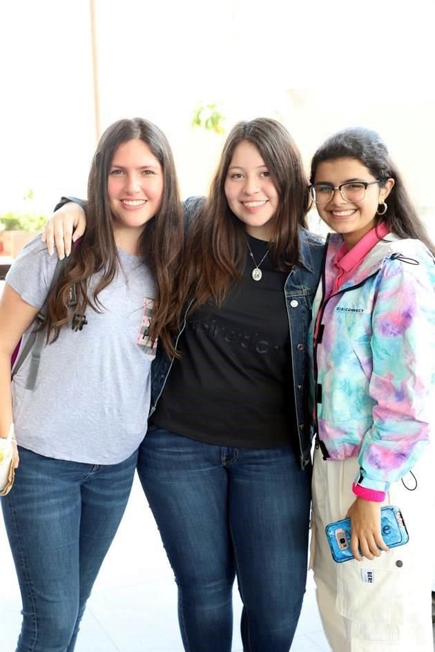 Grecia Villarreal, Eunice Hernández y Luisa Carolina Hernández