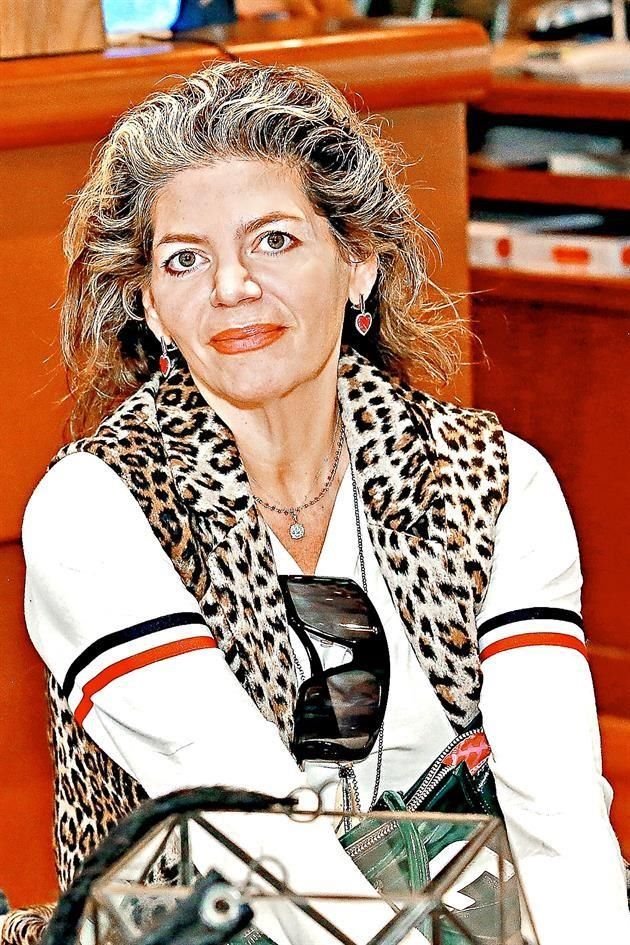Érika González-Brunell