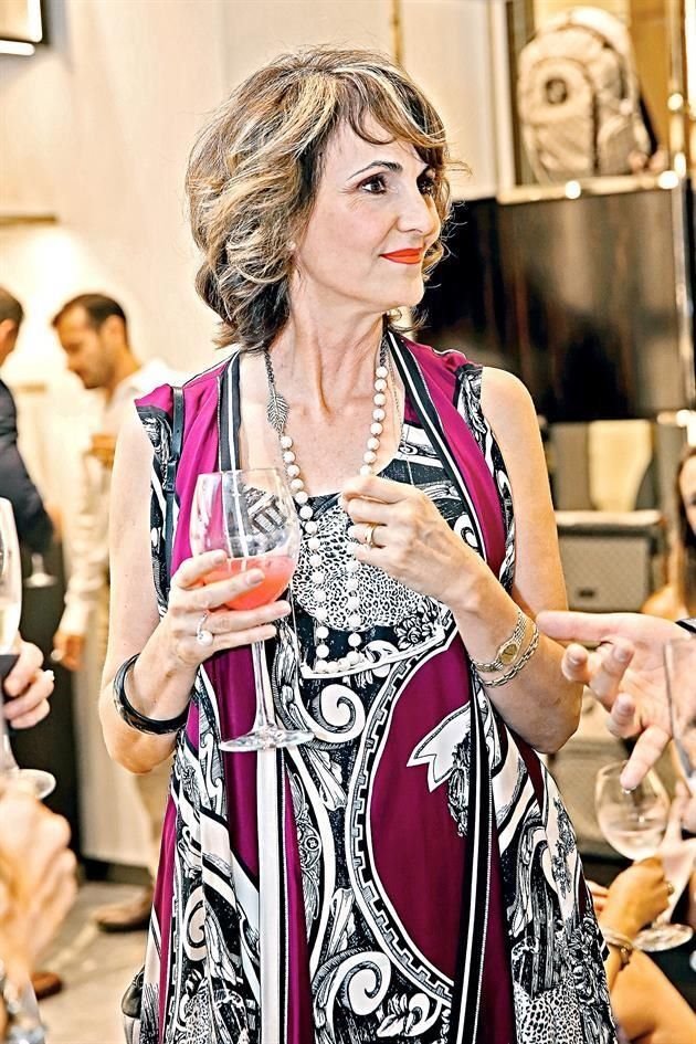 Ana María Landa de Reiter. VER A LOS NIETOS, ABRAZARLOS.