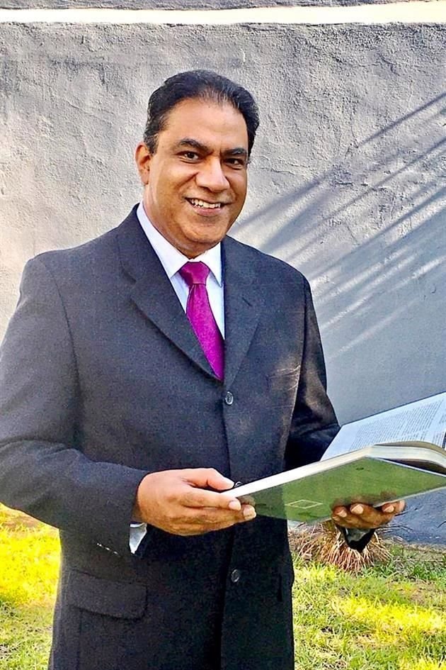César Morado, historiador y nuevo coordinador del Centro de Estudios Humanísticos de la UANL.