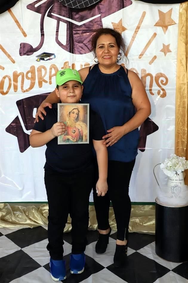 Ian Neto y María Teresa Segovia
