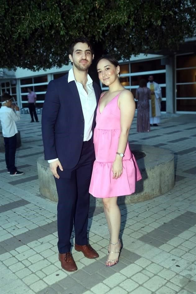 Romeo Coello y Valeria Soto