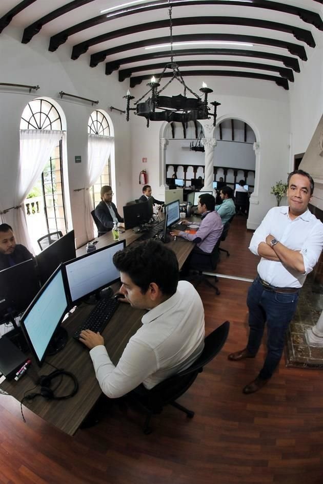 Guillermo Hernández, de Aspiria, apoya a sectores olvidados por la banca tradicional.