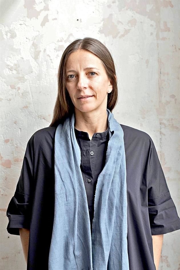 Concha Orvañanos, la diseñadora de Collectiva Concepción, estudió finanzas pero su amor por las es la riqueza textil del País.