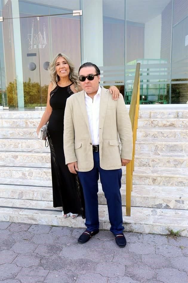 Mónica Garza y Luis Rodríguez