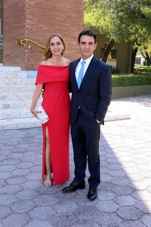 Patricia de Alanís y Marcelo Alanís