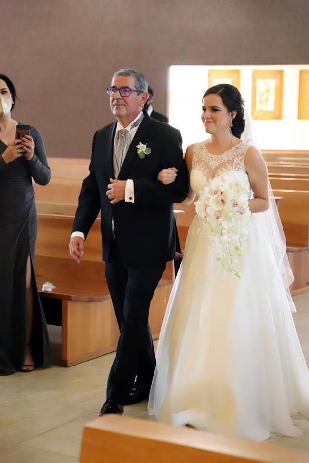 Jaime Montemayor González y Adriana Lucía Montemayor Molina
