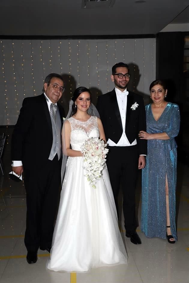José Armando Serna Pérez, Adriana Lucía Montemayor Molina, Jorge Armando Serna Peña y Gricelda Peña de Serna