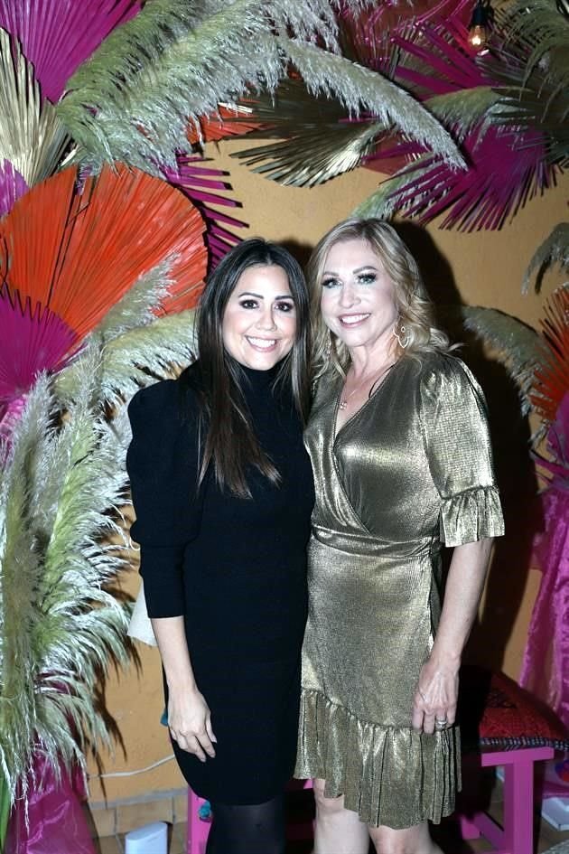 Glenda Silva y Martha Elena Garza De Silva