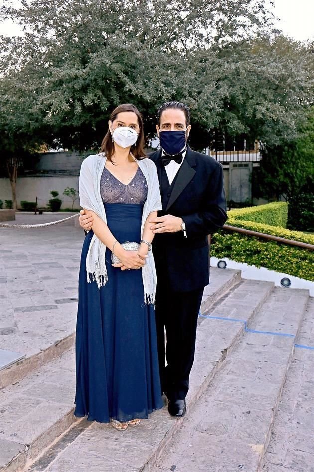 Verónica Pérez de Gidi y José Gidi