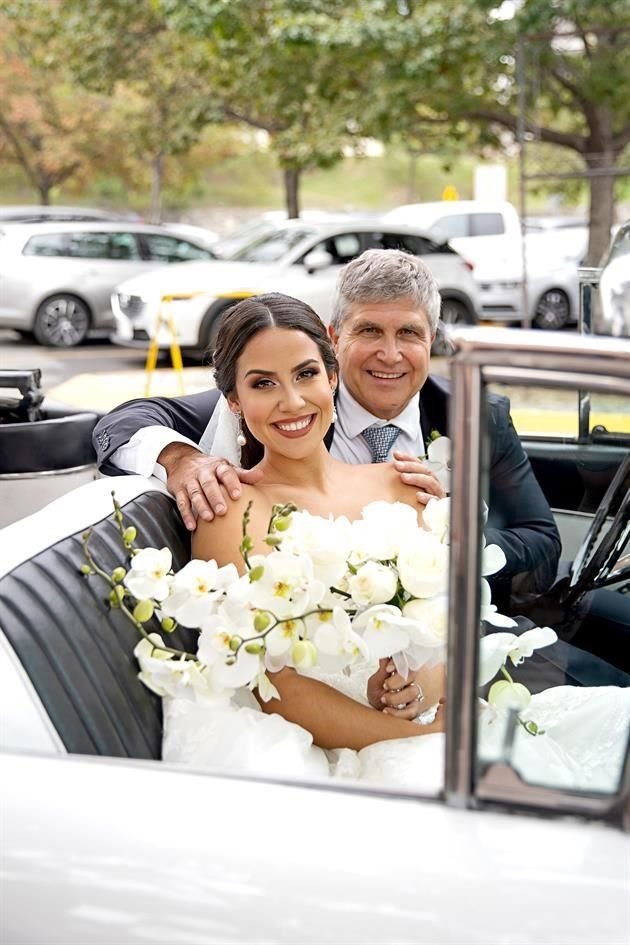 La novia con su papá Luis Segura Glasche
