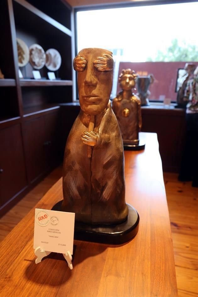 Exposición 'Seres Místicos' por Chachi Garza