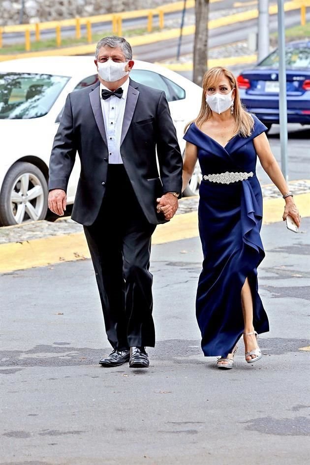 Carlos Segovia y Nelly de Segovia