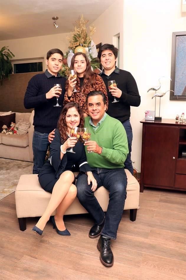 Sergio García, Mónica Maria García de la Garza ,  Abelardo García , Gladys de la Garza de García y Abelardo García  Palacios