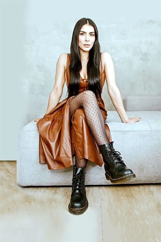 El nuevo sencillo de María León es de banda.