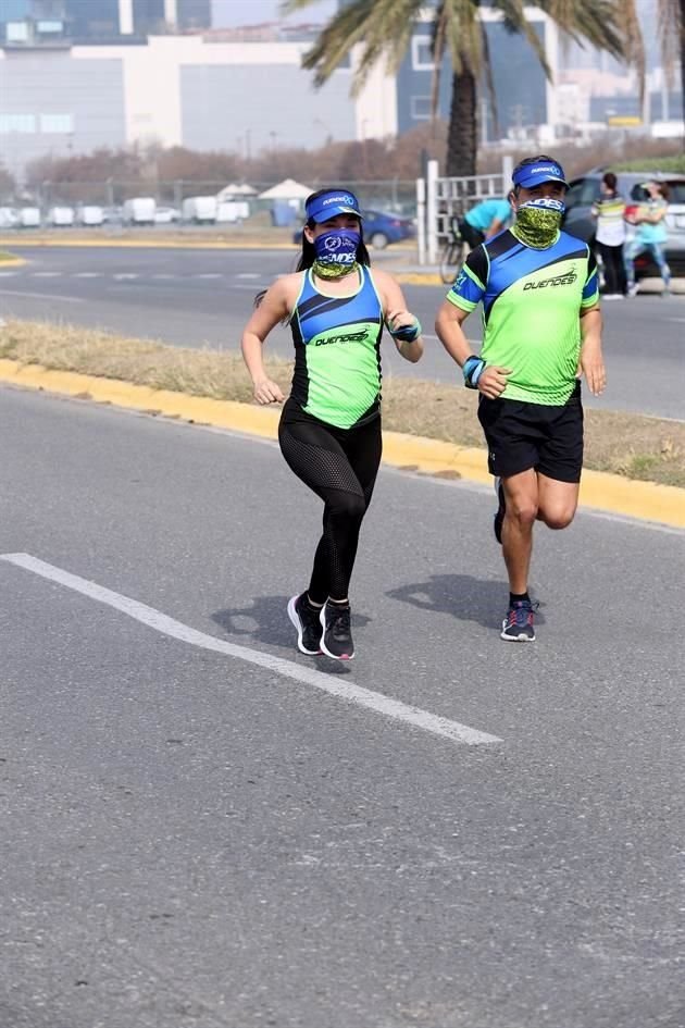 Cristy Perea y Mario Calzada