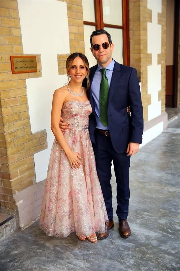 Daniela Muñoz de Santos y Gabriel Santos