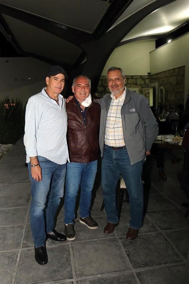 Alfonso Aragón, Felipe Romo y Jorge Hinojosa