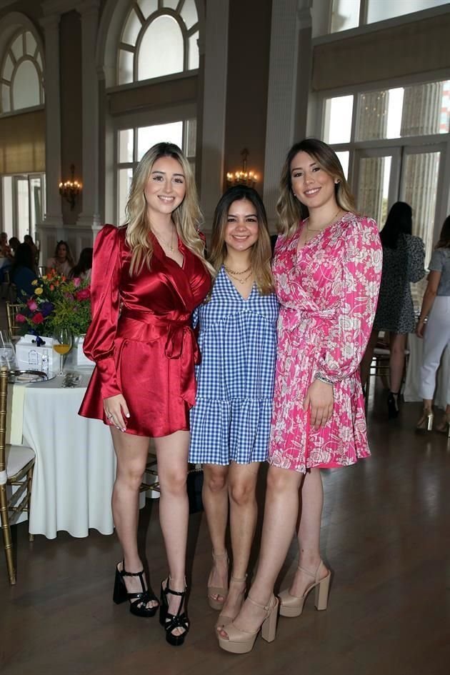 Pamela Villarreal, Lorena Alanís y Luisa González