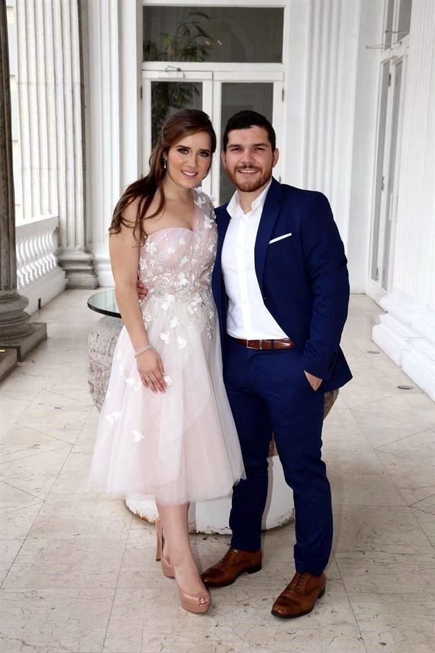 Daniela Espinoza Vargas y Hugo Lazcano Cantú