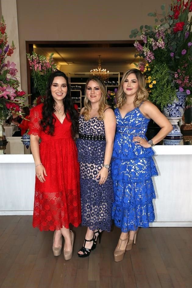 Pamela Espinosa Vargas, Bárbara Lazcano y Karen Lazcano