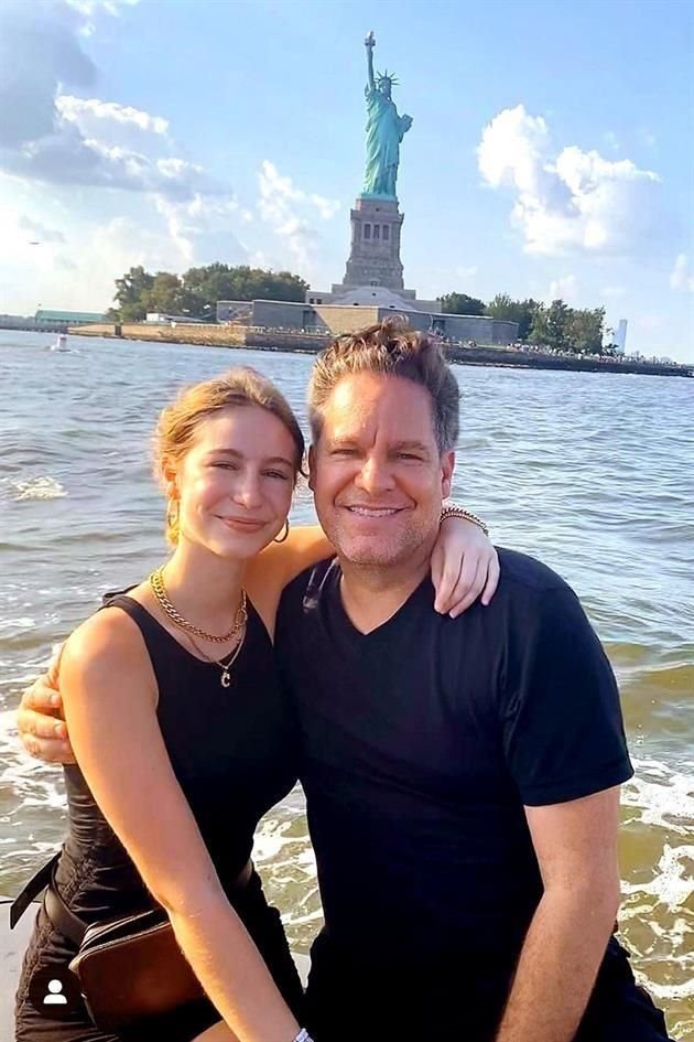 Con su hija Cata Santos Garza
