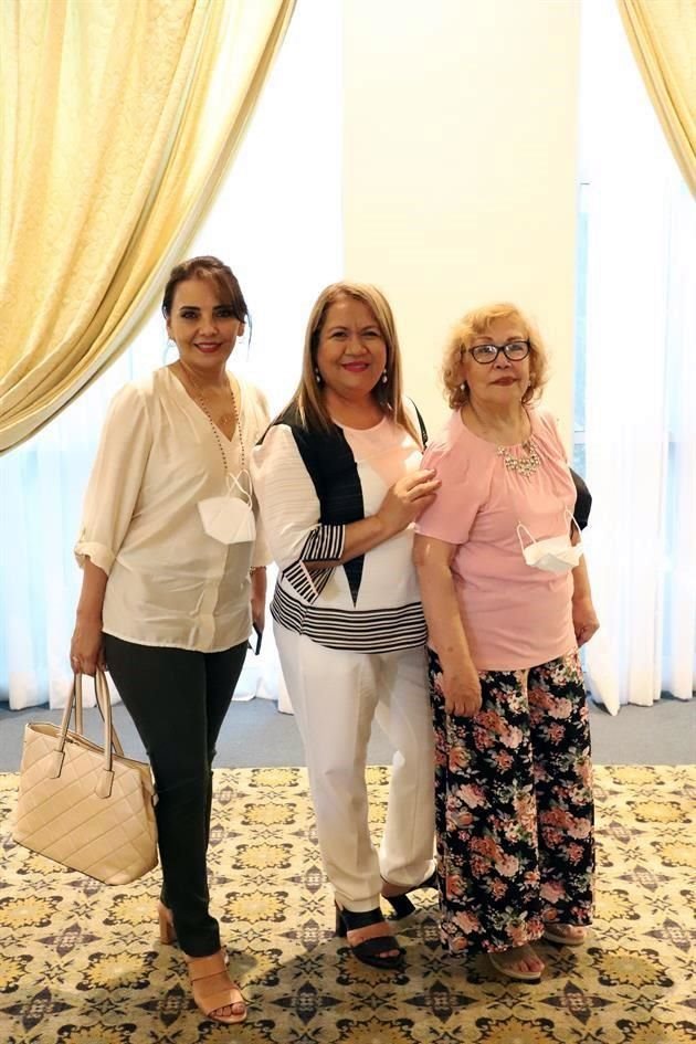 Lupita Treviño, Consuelo Moreno y Juany Jasso