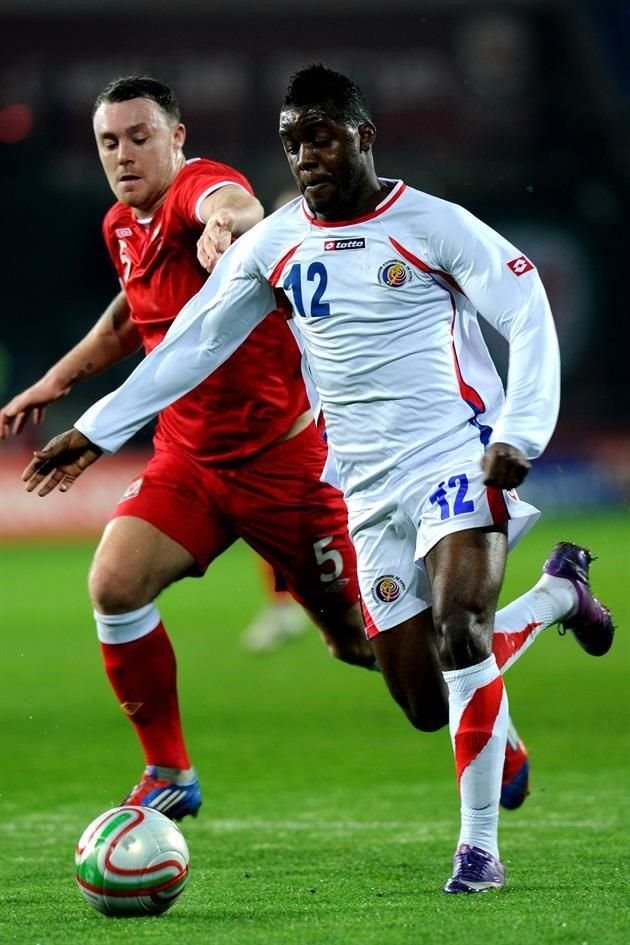 Joel Campbell <br>Joel Campbell. El atacante costarricense fue llamado por su país para los Mundiales de Brasil 2014 y Rusia 2018.