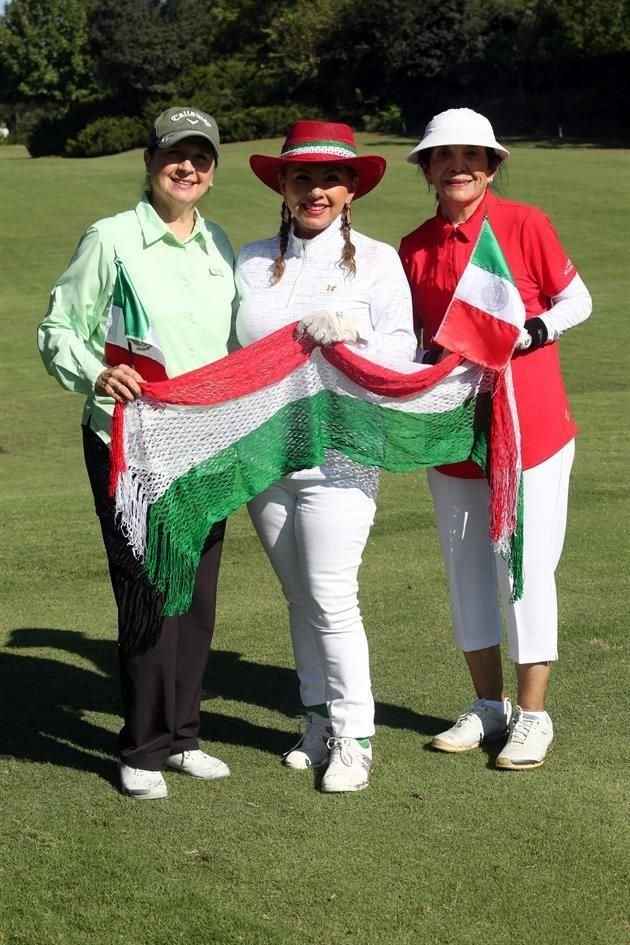Cecilia González de Martínez, Patricia Cortés de Hinojosa y Norma Leal de López