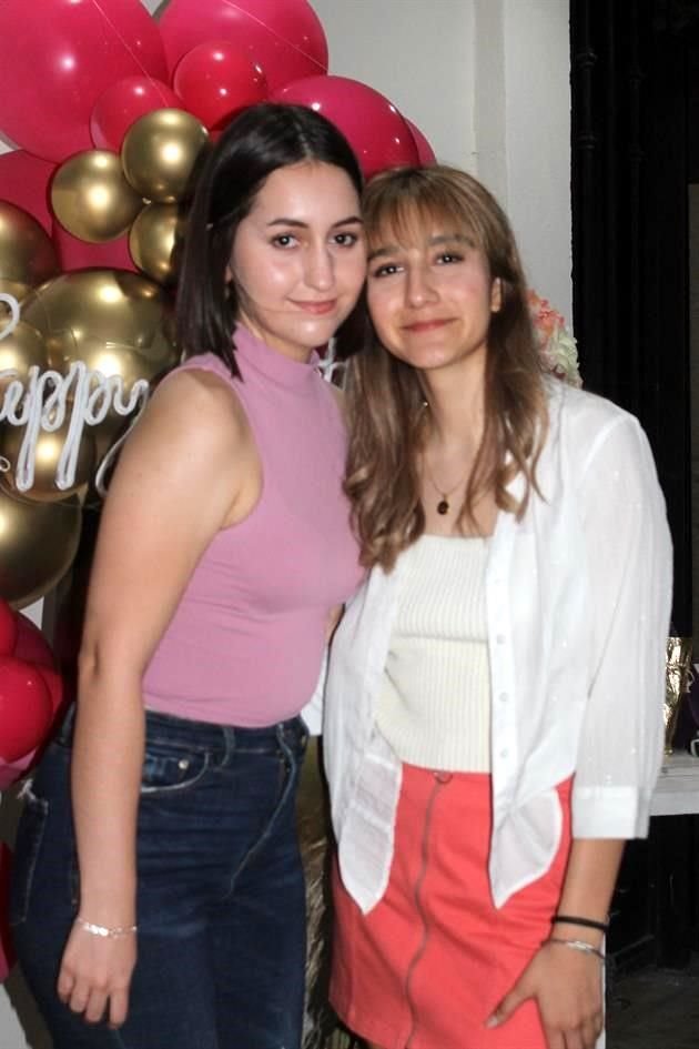 Daniela Garza y Nadia Cuevas