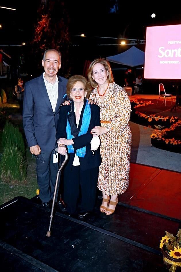 Daniel Villarreal, Martha Tijerina de Garza Madero y Paulina Garza de Villarreal