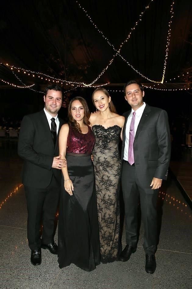 José Elizondo, Lorena Elizondo, Eugenia González y Rodrigo Tamez