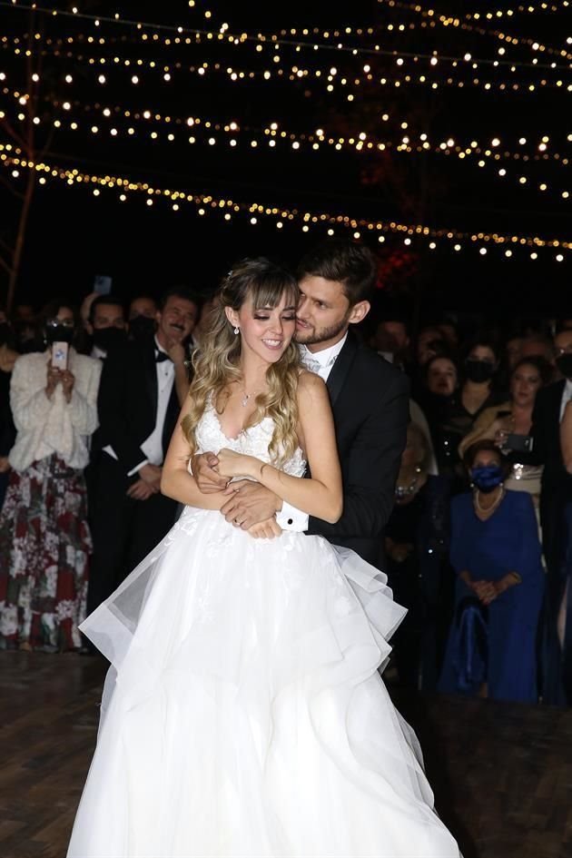 Caro Ibarra de la Garza y Ricardo Cerda García