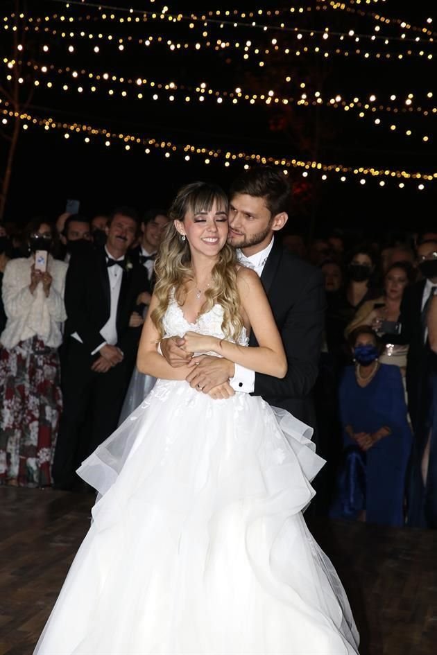Caro Ibarra de la Garza y Ricardo Cerda García