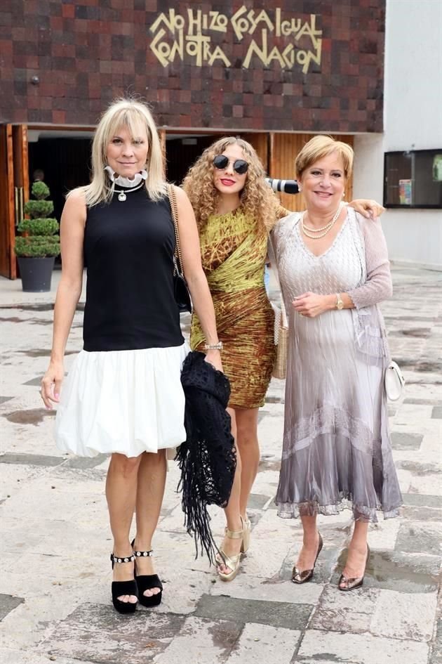 Alejandra Santos, Nicole Mata y Leticia Garza Constantino