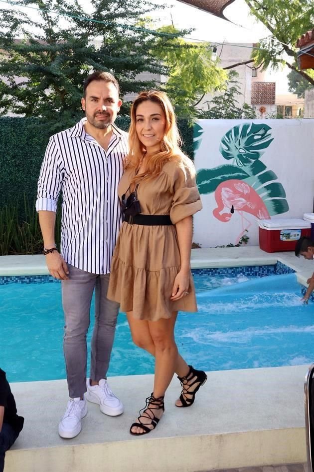 Javier Gutiérrez y Ana Navarro