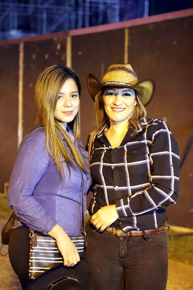 Miroslava Medina y Sonia González 