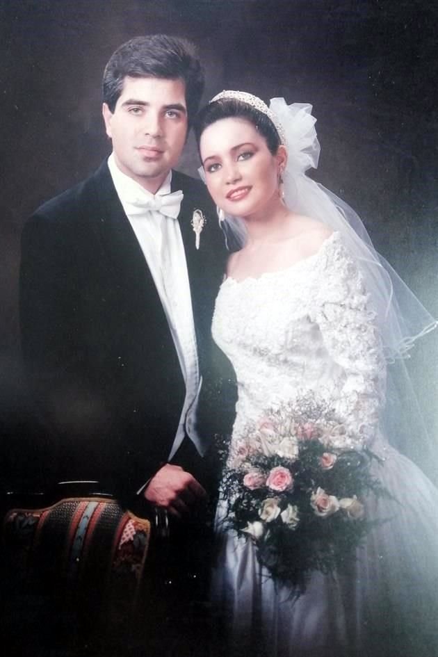 Ángel Martínez Vela y Mónica Yañez de Martínez