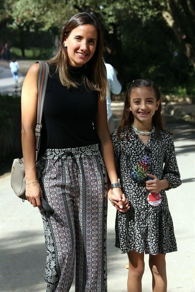 Martha García de Cueva y Marian Cueva